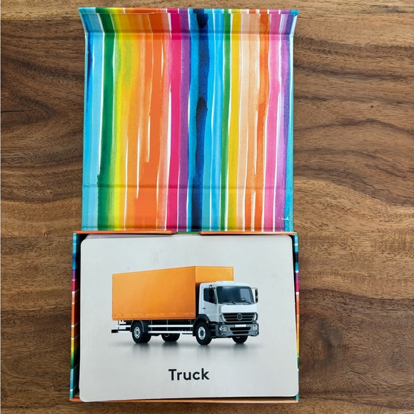 Lovevery Things I See cards from the Inspector (7-8 months) kit - Picture 3 of 7